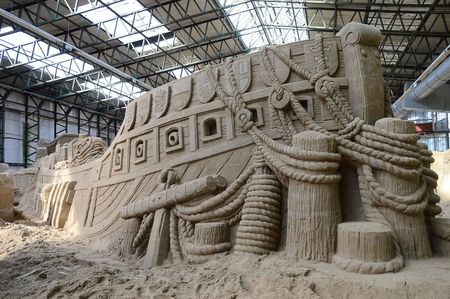 Schiff-Sandskulptur 