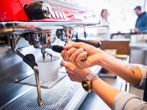 Kaffeemaschine in der Cafebar 